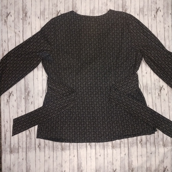 Motherhood Maternity Blouse - Picture 2 of 8